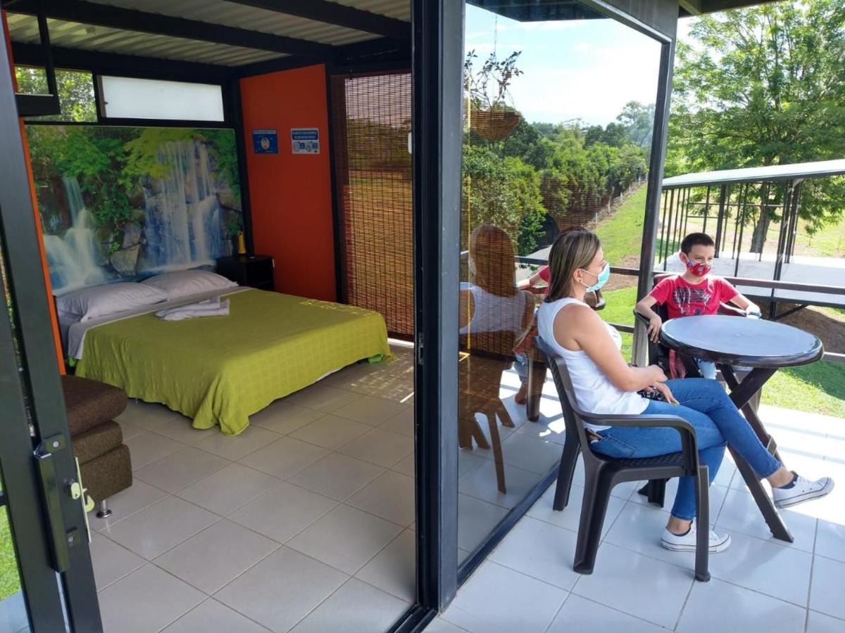 Glamping - Calochorno Ξενοδοχείο Alcalá Εξωτερικό φωτογραφία